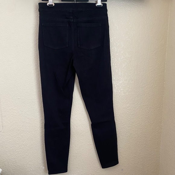 SPANX Black Classic Leggings - Picture 3 of 4